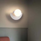 Applique Murale Design | Métal, Élégance Moderne pour Salon et Chambre 1