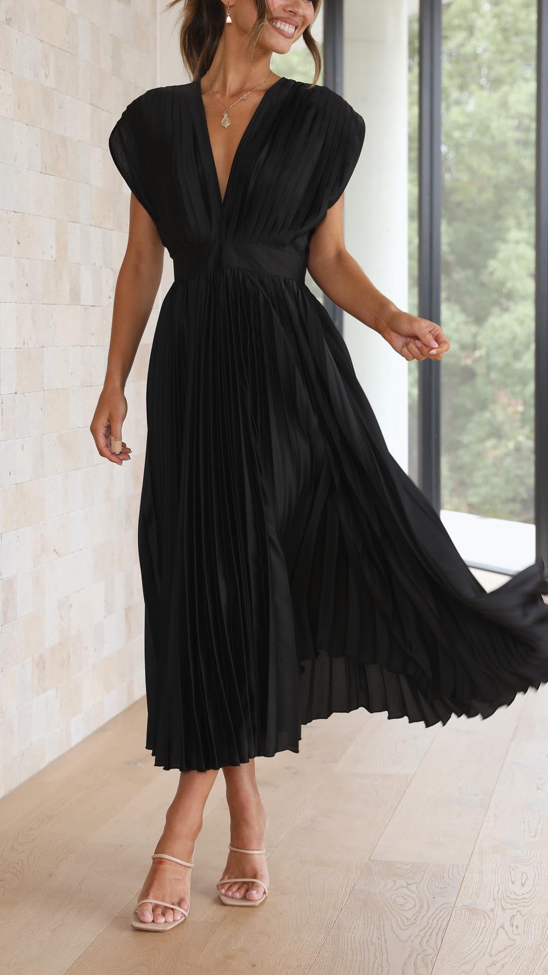 Elegant Maxi Dress | Flattering Pleated Design 10
