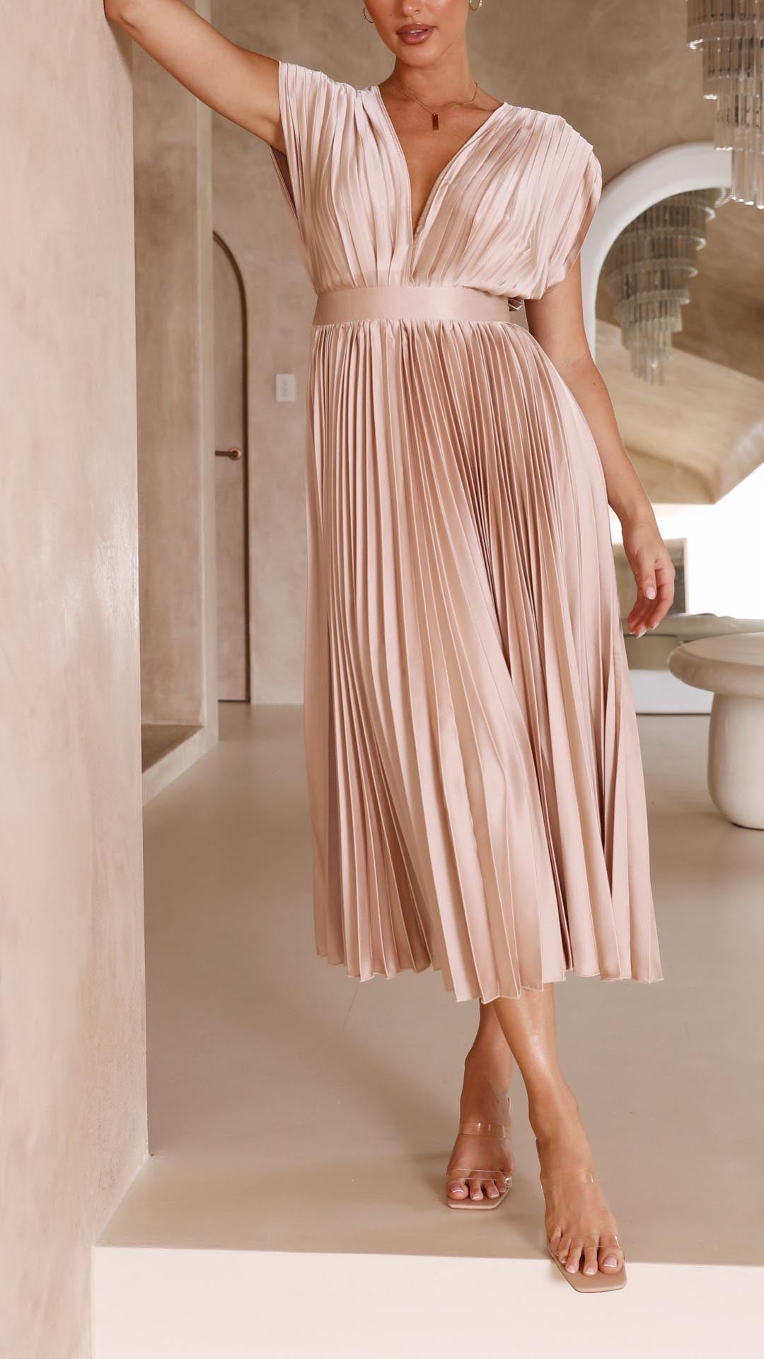 Elegant Maxi Dress | Flattering Pleated Design 8