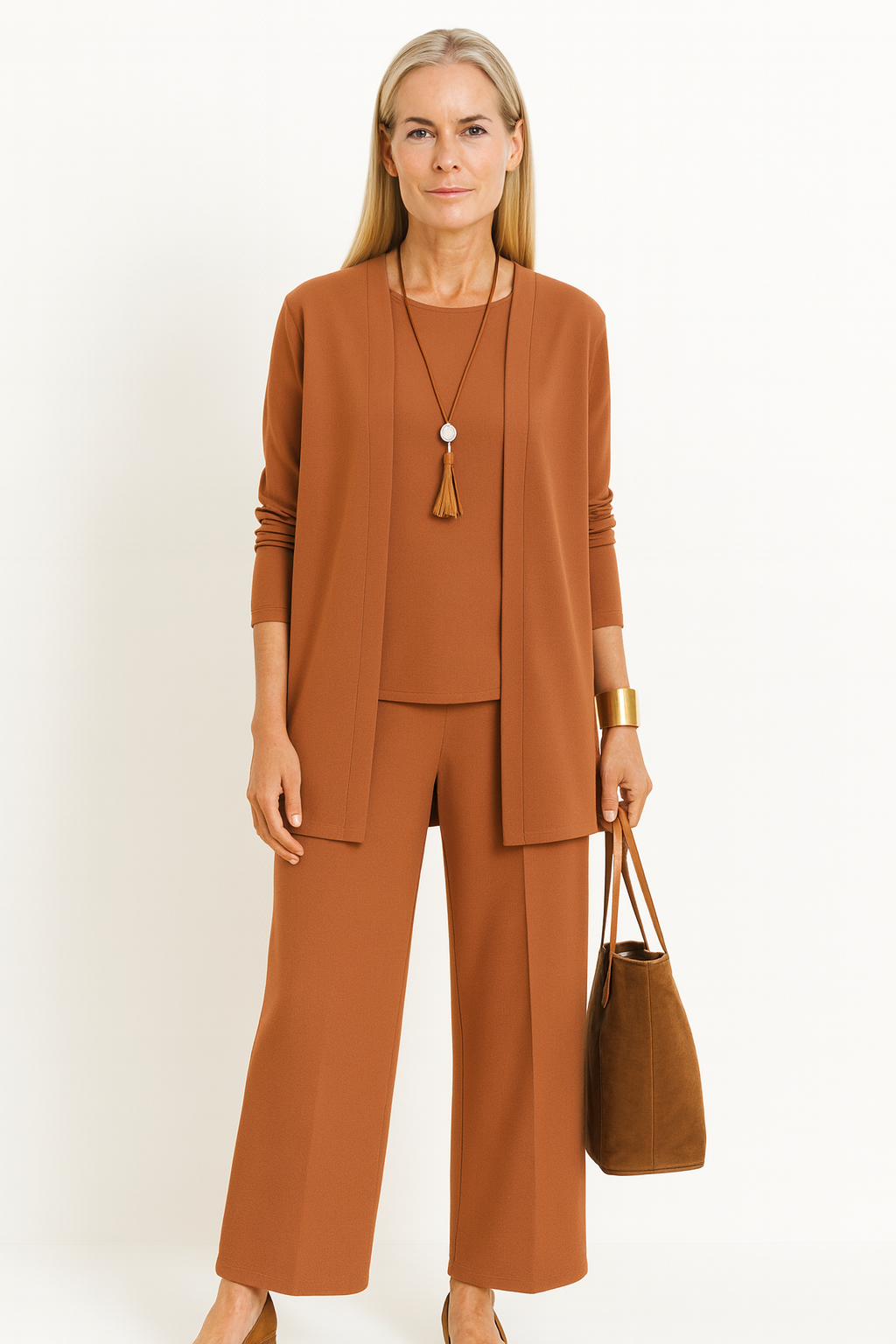 Elegant Women's 3-Piece Set | Timeless Design 9