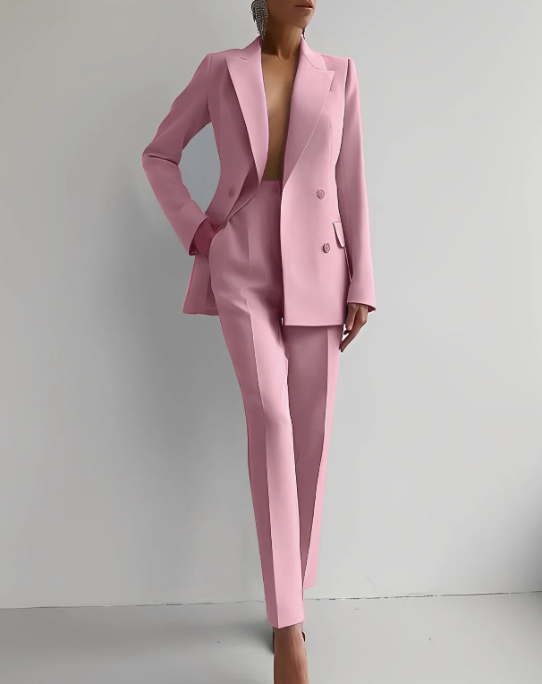 Elegant Women's Suit | Tailored Fit, Versatile Ensemble 2