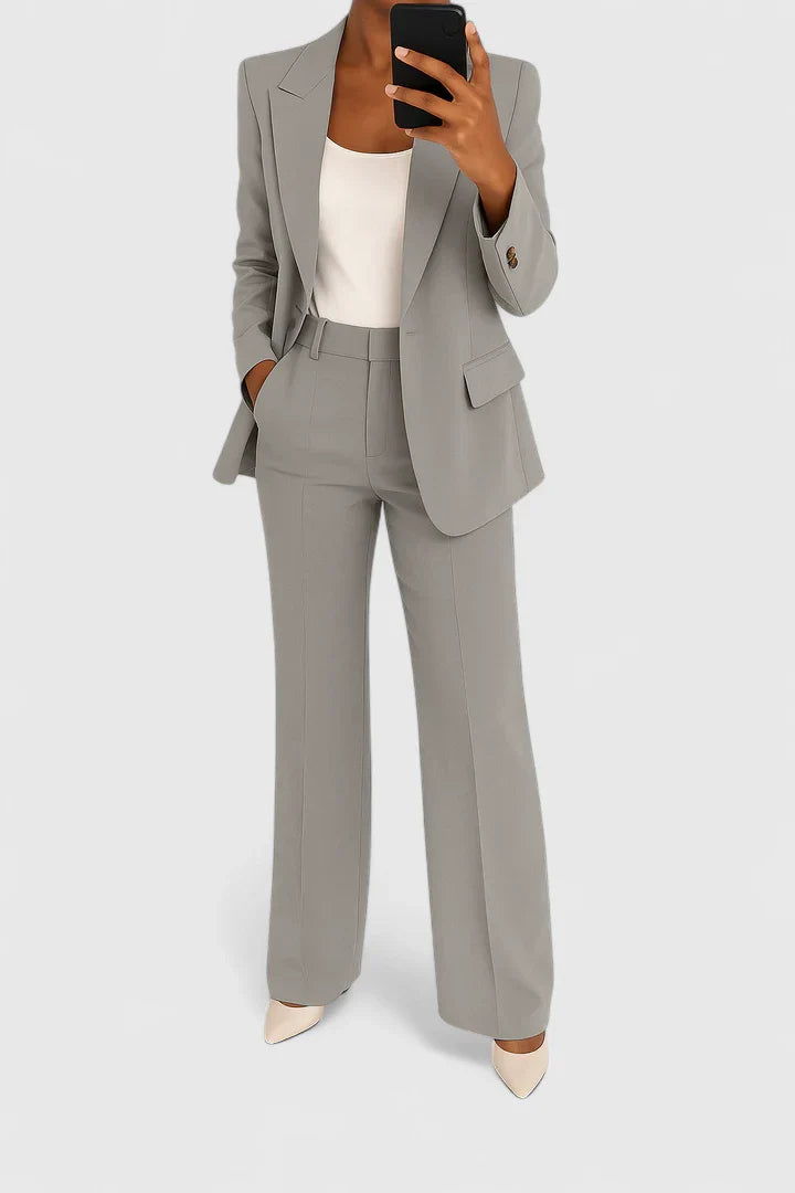 Elegant Women's Two-Piece Suit Set | Timeless Design 2