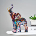 Élégante Sculpture d'Éléphant Colorée | Résine Durable, Design Artistique 0