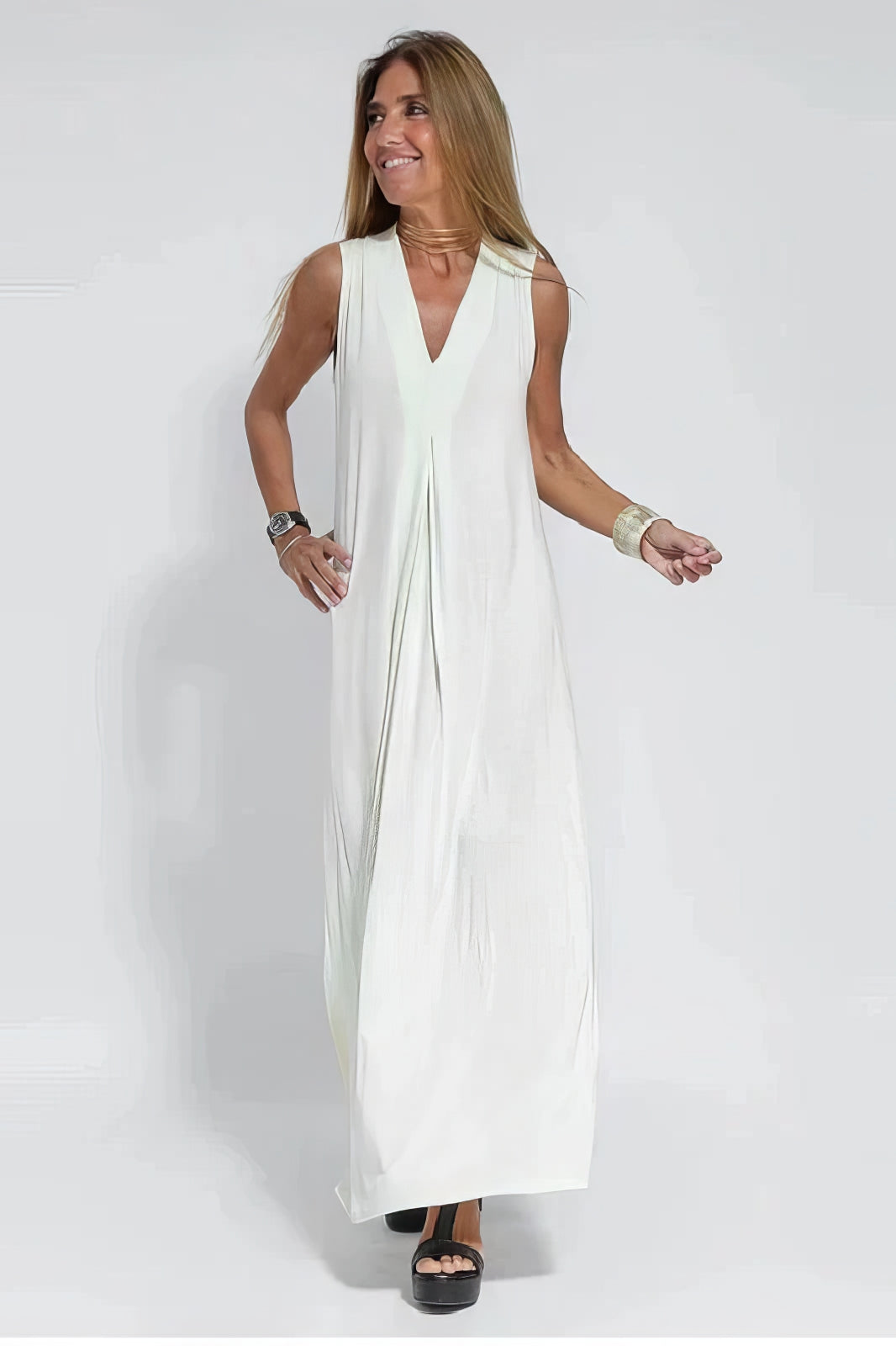 Juno Women's Dress | Elegant Long Maxi Dress in Lightweight Fabric 3