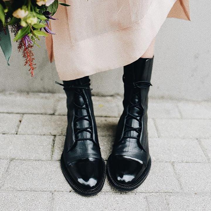 Lisa Women's Leather Boots | Stylish Comfort 6