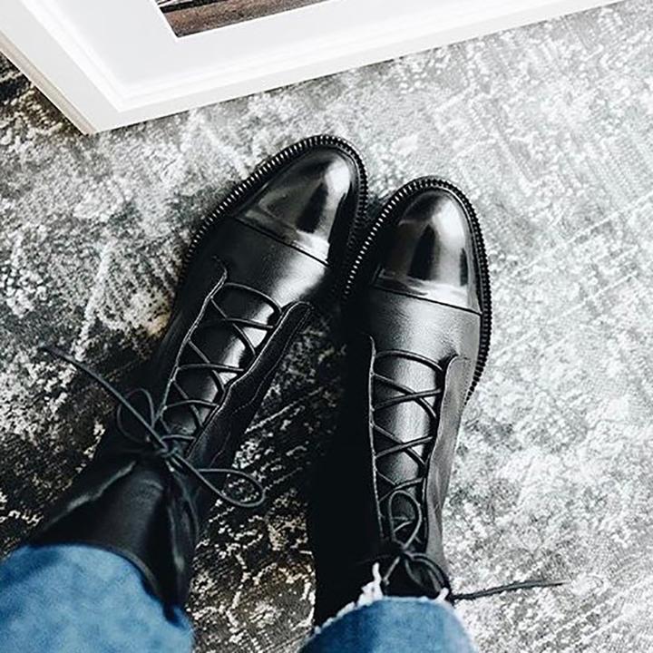 Lisa Women's Leather Boots | Stylish Comfort 8