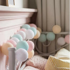 Luna Guirlande Lumineuse | Boules en Coton, Multicolore, Sans Fil 4