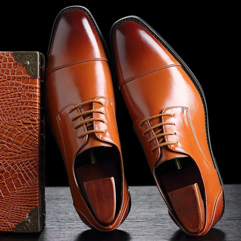 Men's Oxford Shoes | Handcrafted Leather, Classic Black Design 0
