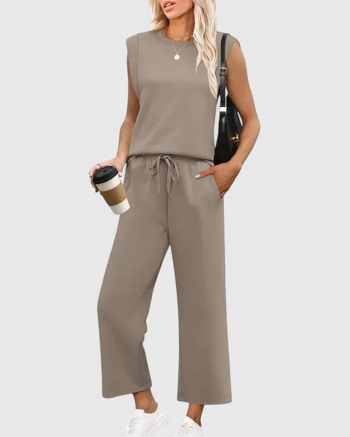 Olyzette Women's Two-Piece Set | Comfortable and Stylish 6
